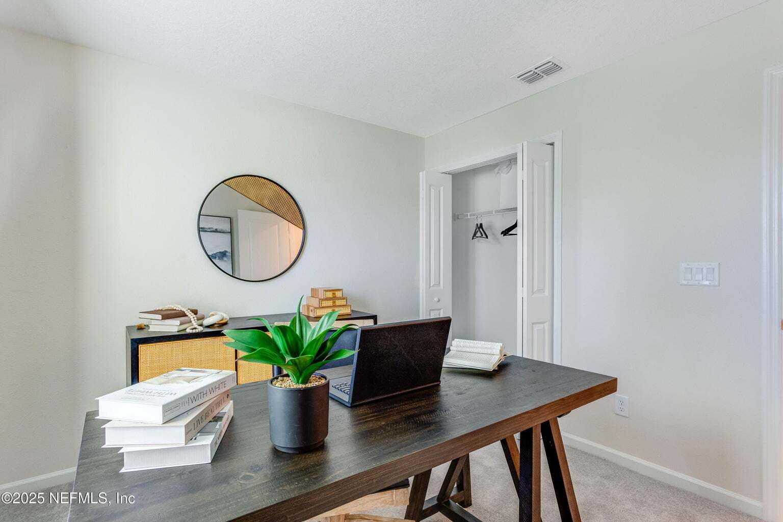 Virtual staged - 559 Holly Lakes Dr