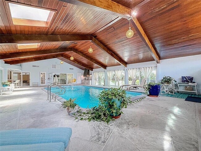 Building Photo - 8693 15th St N