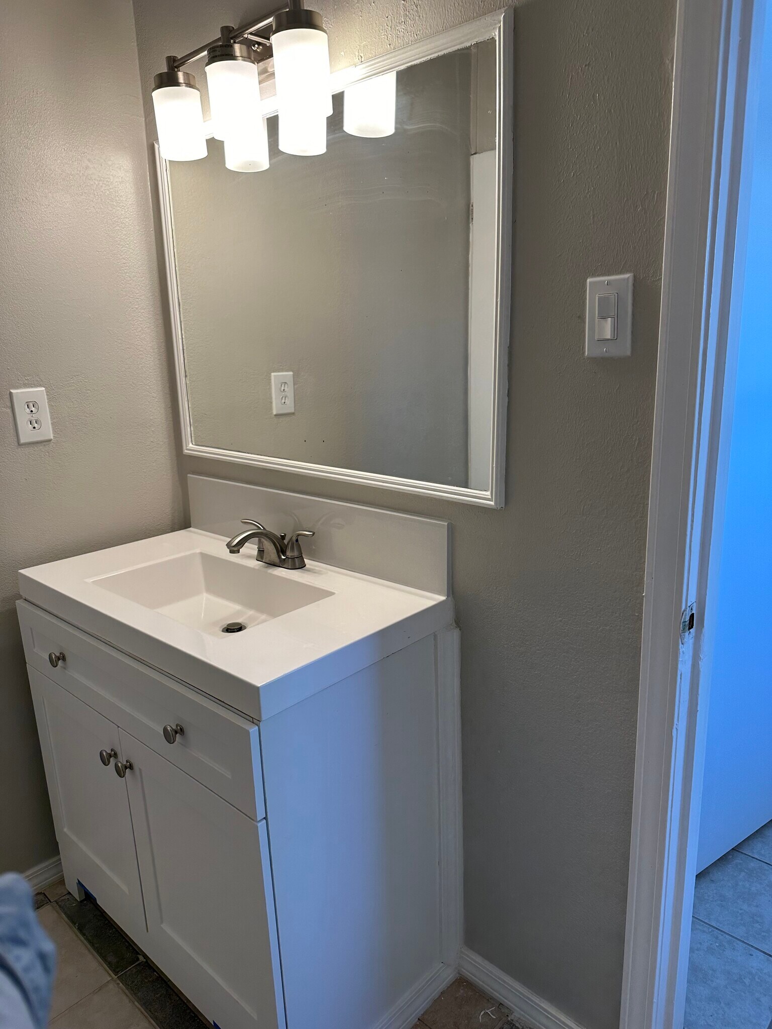 Bathroom - 1219 Welch St