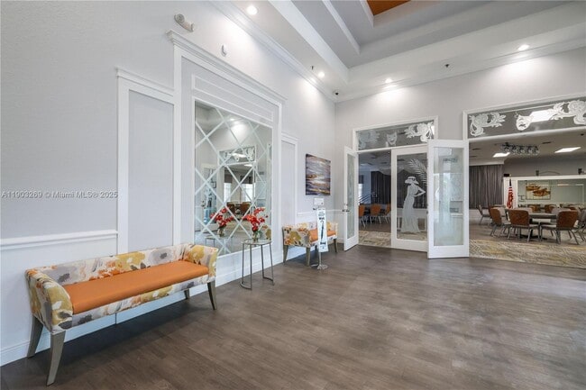 Building Photo - 6620 Boca Del Mar Dr