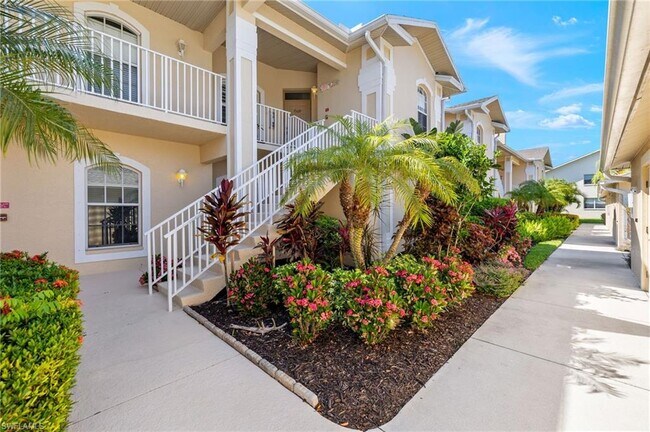 Building Photo - 302 Newport Dr