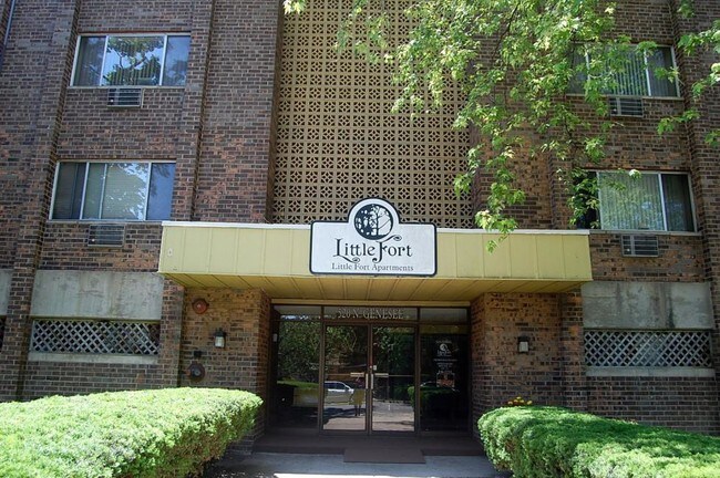Building Photo - LITTLE FORT APARTMENTS LLC