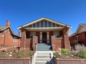 Building Photo - 3165 W 36th Ave