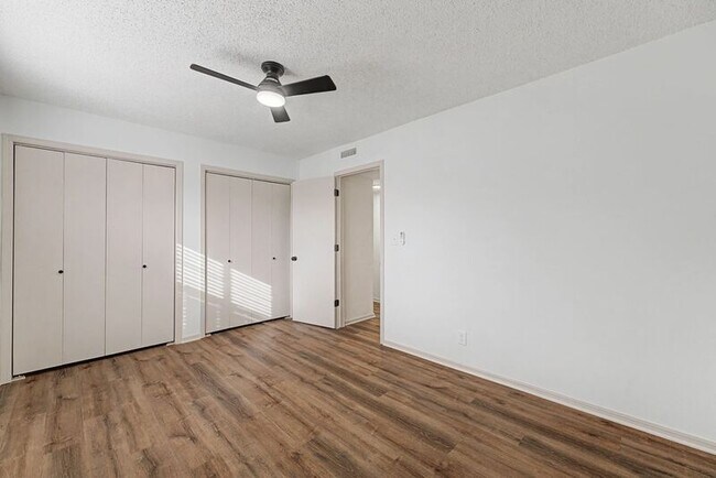 Building Photo - 203 Jefferson St