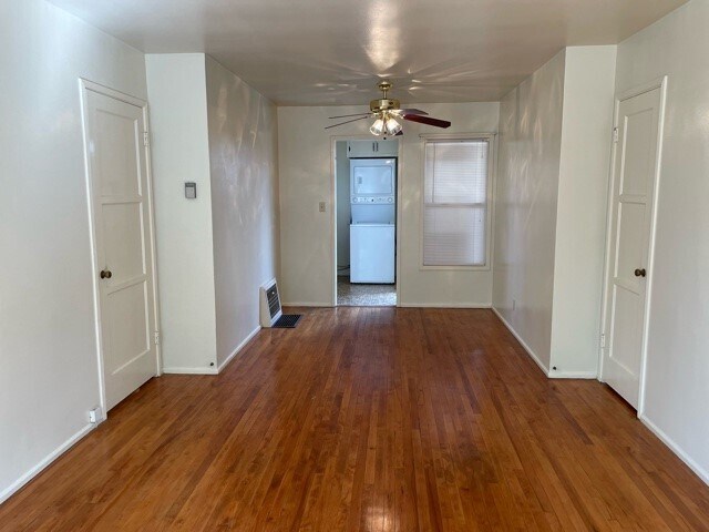 Living Room - 309 Birmingham Rd