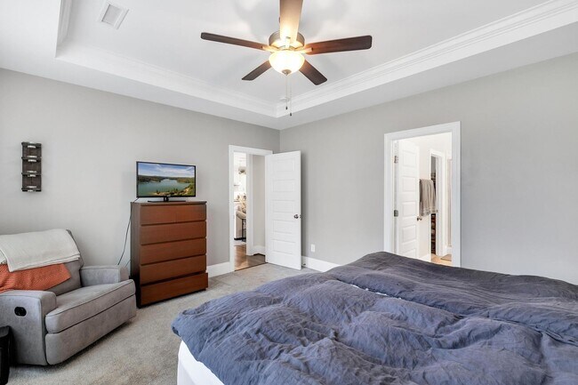 Building Photo - Wyndwater Home Available!