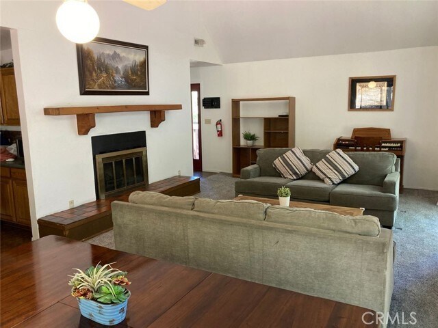 Building Photo - 27205 Peninsula Dr