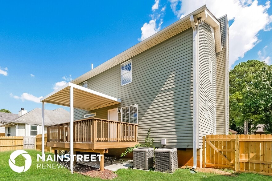 Building Photo - 6728 Crossbrook Ln