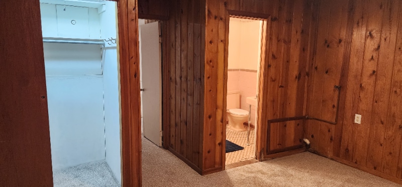 Building Photo - 1001 Orchard Way