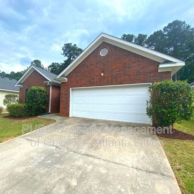 Building Photo - 2148 Sylvan Lake Dr
