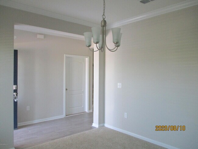 Building Photo - 3808 Great Falls Loop
