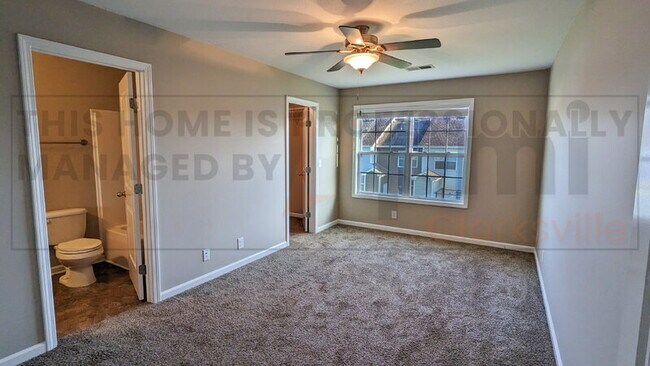 Building Photo - 311 Sam Houston Cir