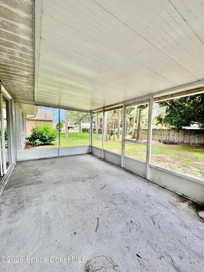 Building Photo - 1506 Hardwicke St NW