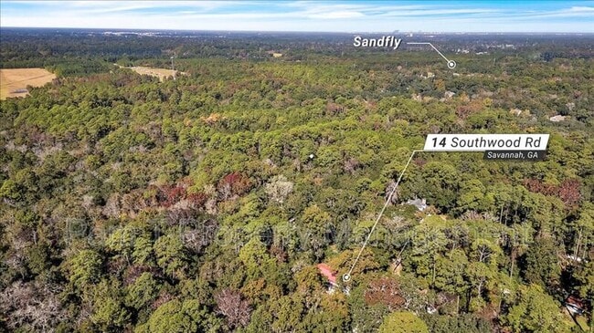 Building Photo - 14 Southwood Dr