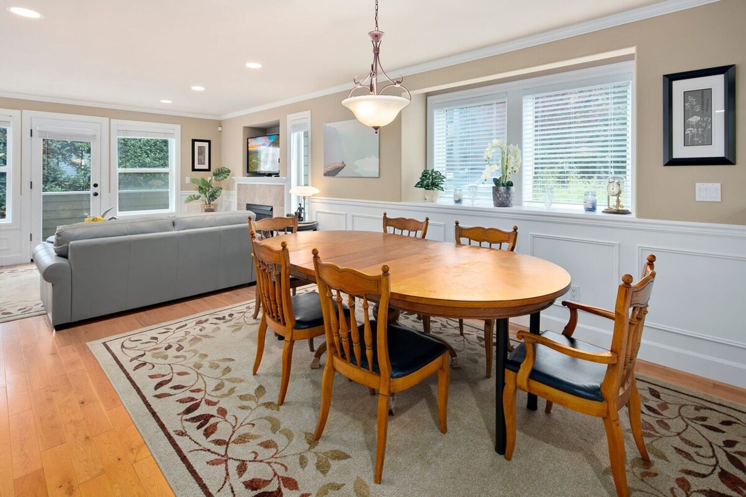 Building Photo - 2717B E Yesler Wy