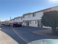 Building Photo - 710 N State St