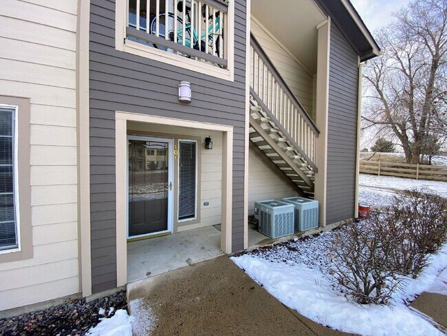 Building Photo - 8765 W Berry Ave