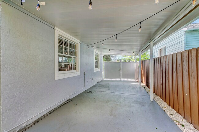 Building Photo - 4910 Garden Ave