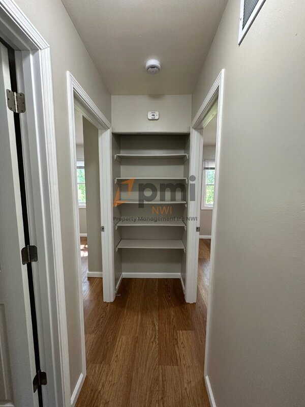 Building Photo - 1609 Monticello Park Dr