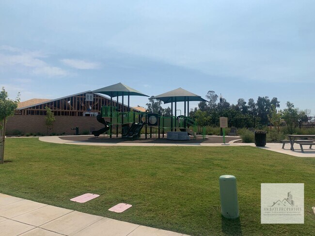 Building Photo - 4150 Purvis