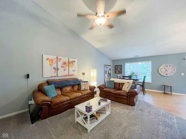 Building Photo - 2636 Bluewood Way
