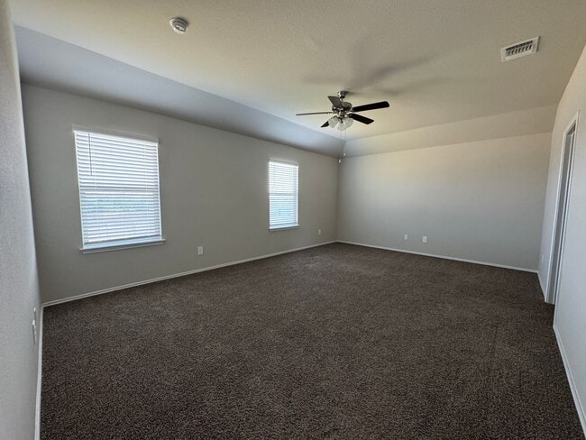 Building Photo - 2014 Gadwall Dr