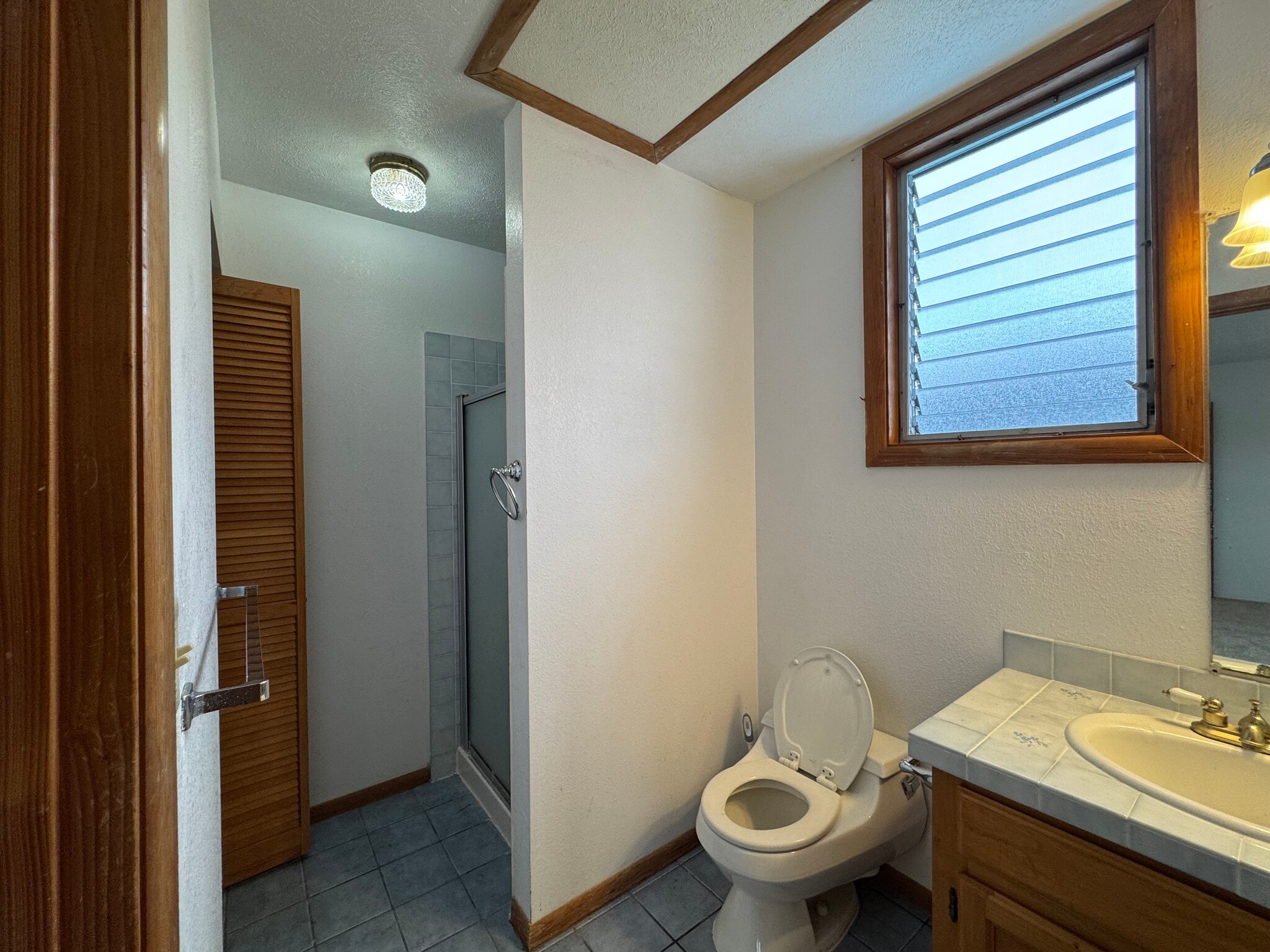 Building Photo - 360 Ohukea St