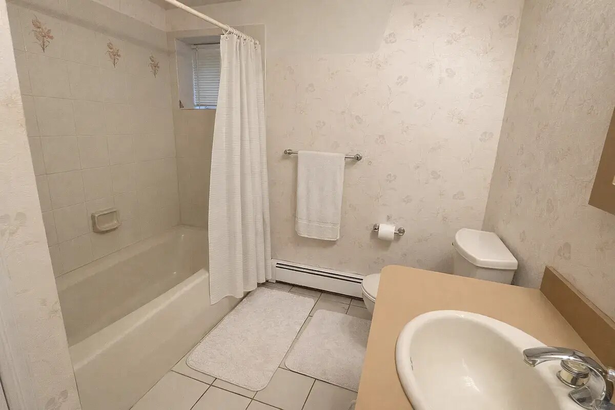 Building Photo - 2 Clam Shell Ln