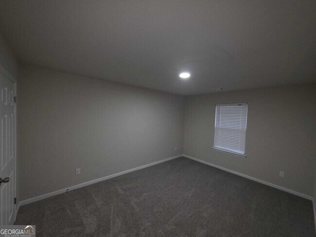 Building Photo - 180 Parkview Pl Dr