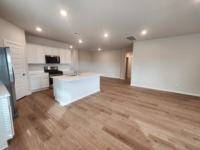 Building Photo - 10216 NW 28th Terrace