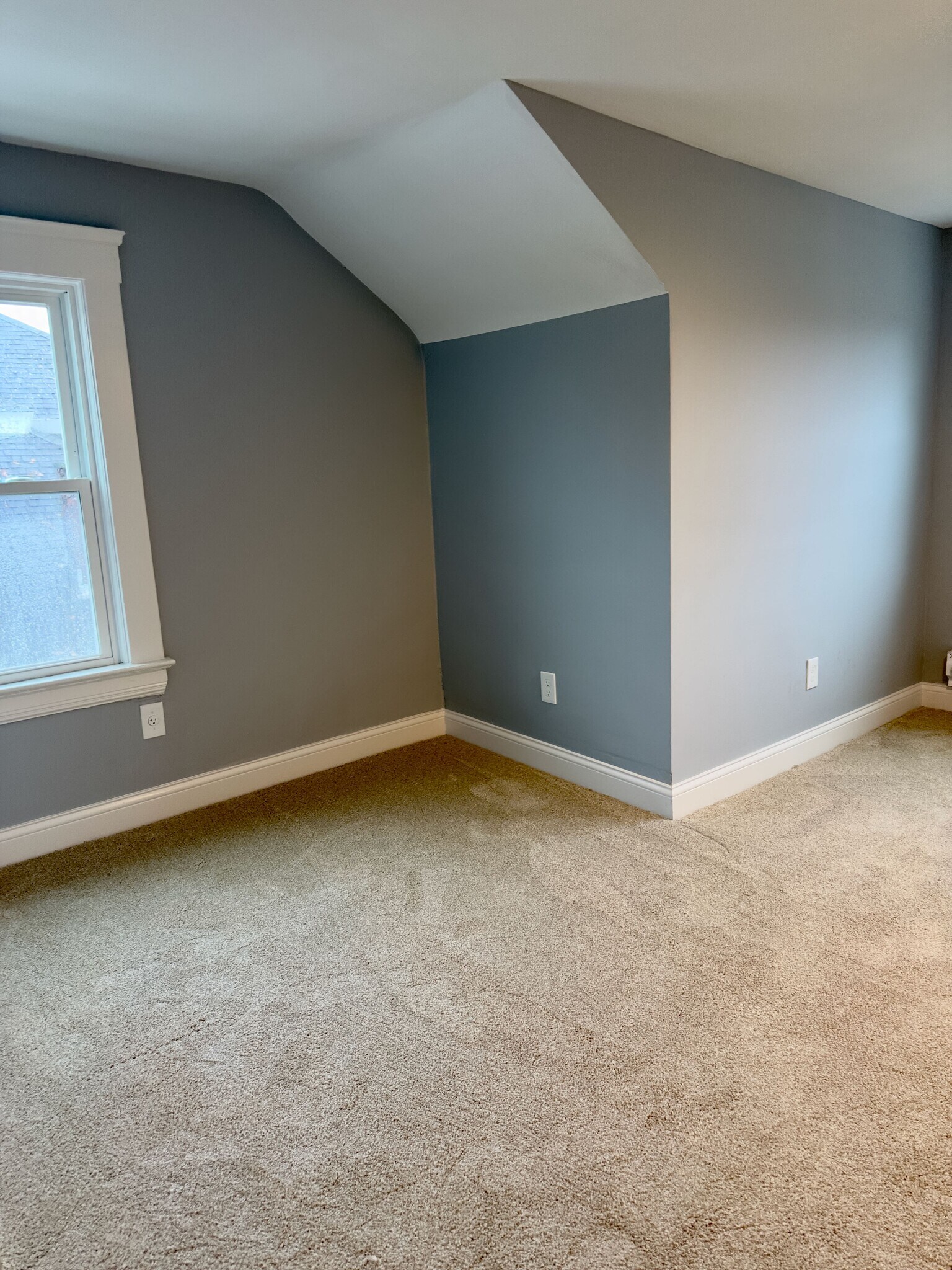 Owner's Suite Bedroom - 2409 Woodmere Dr