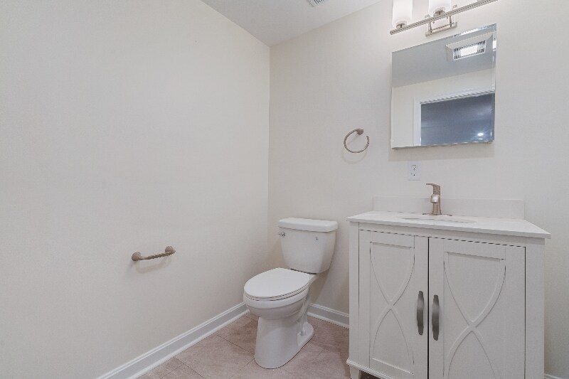 Building Photo - 202 High St