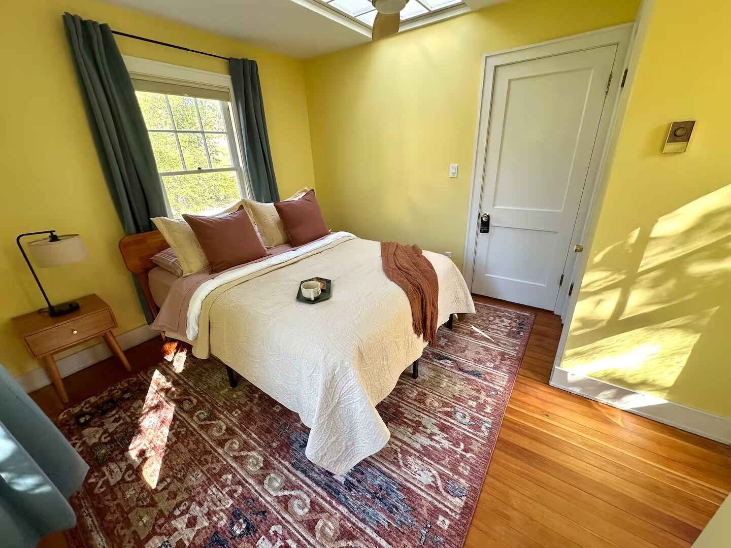 Building Photo - 608 Ackerman Ave