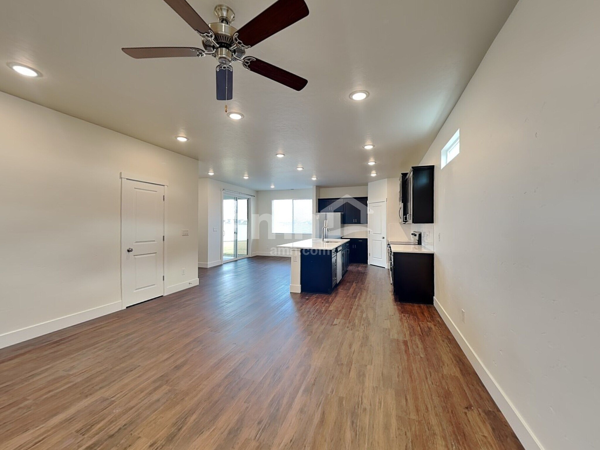 Building Photo - 9263 W Clancy St