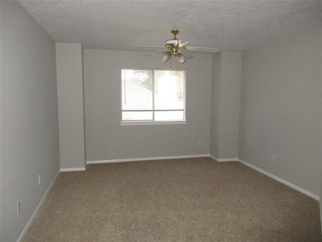 Building Photo - 11723 Brydan Dr