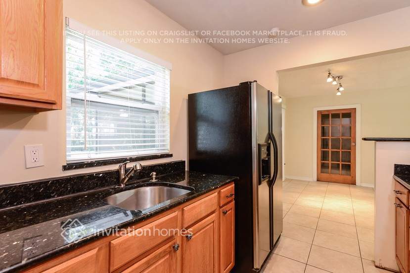 Building Photo - 7317 Canal Blvd