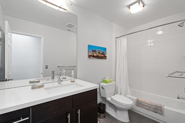 Building Photo - 72596 Beavertail St