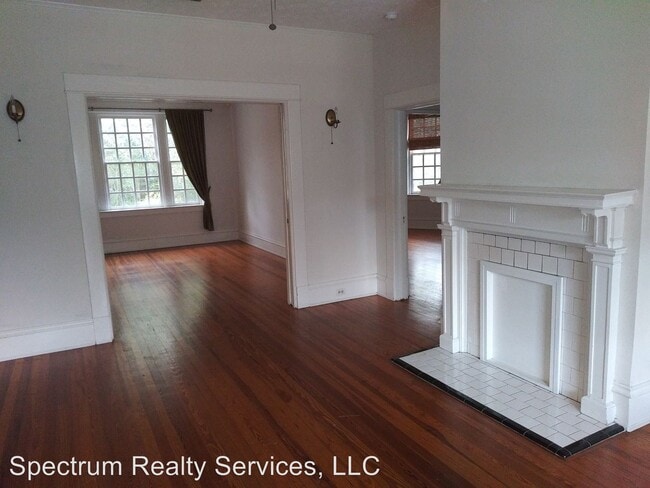 Building Photo - 3 br, 1 bath House - 1617 Riverside Avenue