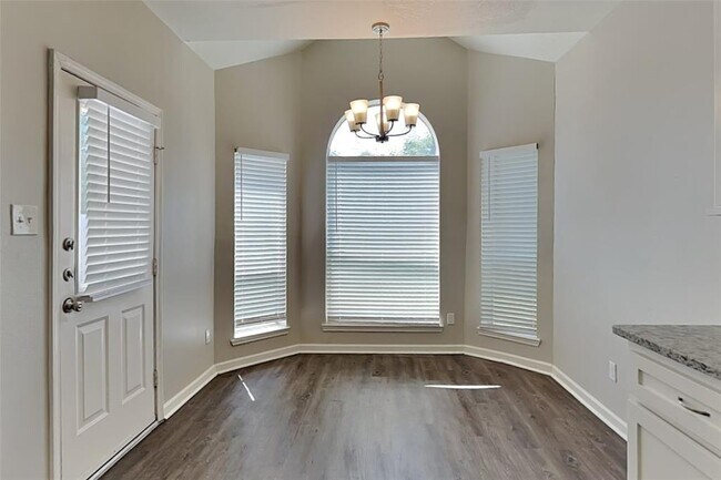 Building Photo - 14023 Cypress Falls Dr