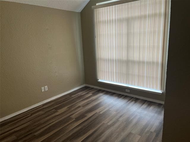 Building Photo - 4601 Mustang Dr