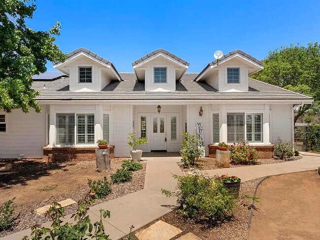 Primary Photo - 2090 Quail Meadow Rd