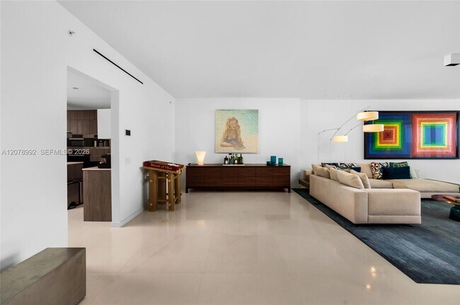 Building Photo - 360 Ocean Dr