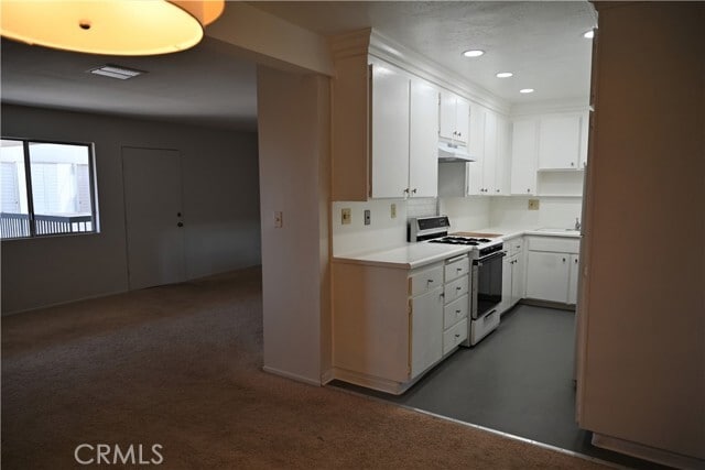 Building Photo - 497 S El Molino Ave