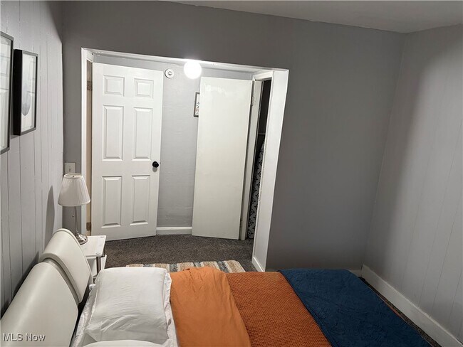 Building Photo - 3906 Memphis Ave