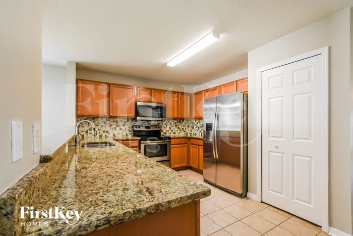 Building Photo - 213 Bella Rosa Cir