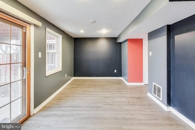 Building Photo - 14100 Oakpointe Dr