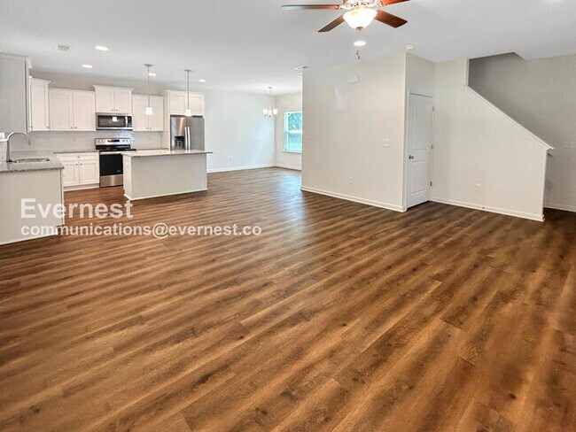 Building Photo - 825 Key St