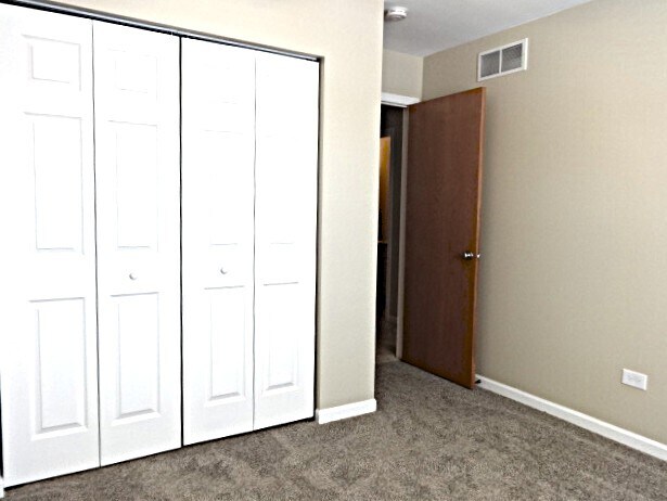Building Photo - 1648 Quinn Dr