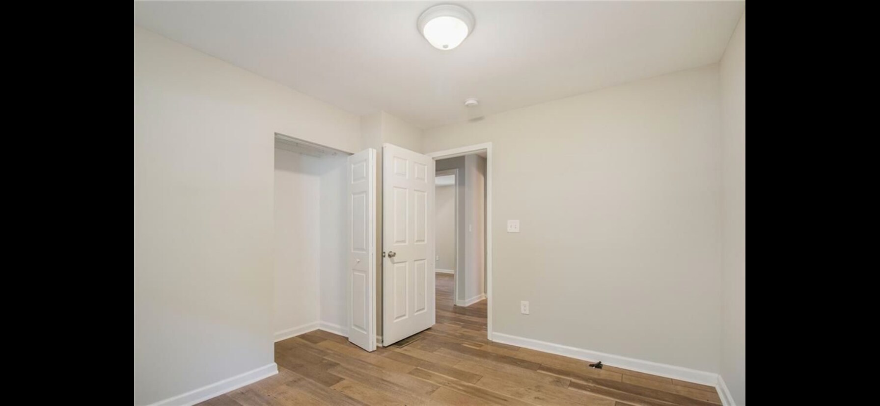 Building Photo - 3704 Asbury Ln SW