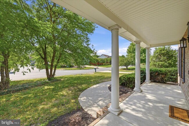 Building Photo - 104 Bramble Ct
